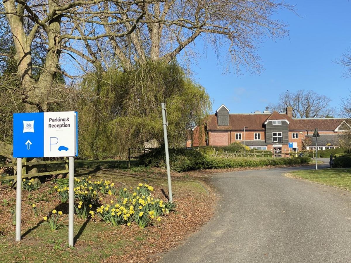 Ibis Budget Stansted Bishops Stortford Birchanger Εξωτερικό φωτογραφία